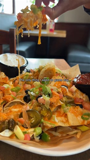 Game day isn’t complete without BP Nachos! 🏈 #BostonPizza #GameDay #Nachos | Boston Pizza