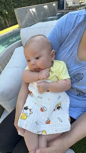 298K views · 5.7K reactions | 來美國最大的問題就是人工,家裡四個孩子, 三個阿姨都忙不過來,短暫的相聚,也是前世的緣分,感謝 #照片裡的時光 #葉海洋的Owen和Olsen | 葉海洋 - 迪仕艾普 Dc Export - 台灣總代理 | Facebook