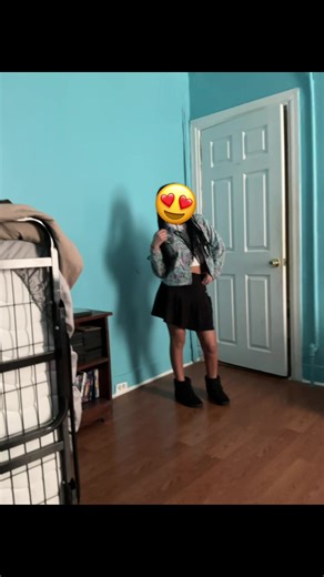 Angela162🩷😘🩷🩷😘 (@iam16yearsold2)’s videos with original sound - .