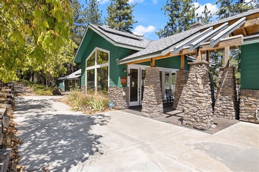 56207 Manzanita Lake Dr, North Fork, CA 93643 - MLS FR25184755 - Coldwell Banker
