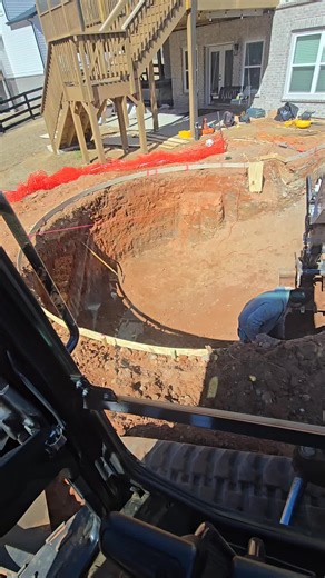 M&M Pool Construction