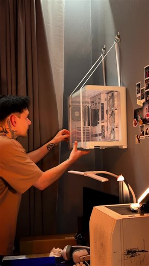 Vidéos de jnh.flv (@jnh.flv) avec Down on the Floor (Vox) - Ah2