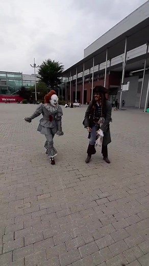 #pennywise #pennywisecosplay #it #itchapter2 #itchaptertwo #cosplay #clown