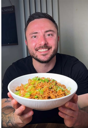 Easy Chicken & Egg Fried Rice Recipe | Weight Loss Dinner