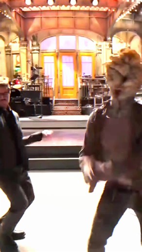 How dare you Joel 😂 #joelmiller #thelastofus #pedropascal #dancing #fyp #viral