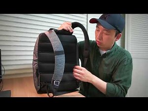 The best men's backpack! Incase City 17" Backpack Review, Pros, Cons, and Wearing Photos