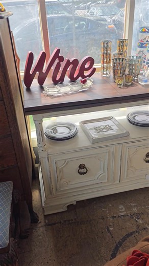 2.8K views · 75 reactions | 34 Wayne Ave Suffern NY Wed Thurs Fri Sat and Sun 11:30-6:00 Will reopen Fri 30th | The Garage & The Garage Girls - Antiques, Suffern, NY | Facebook