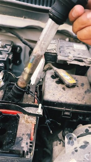 Never Ignore This Battery Sign in Your Car! 🚗⚡ #automobile #indiancars #carbattery