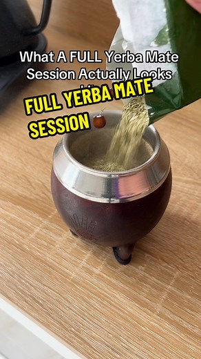 What A Full Yerba Mate Session Looks Like (Start To Finish)🧉 From preparing the mate, all the way to finishing it, and cleaning up. #yerbamate #tea #mateargentino #mateuruguayo #oddlysatisfying #yerbamatetok #mate #yerbamatetok