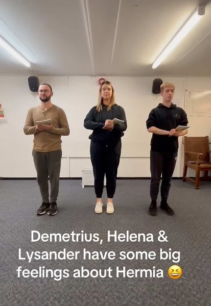 The crossover you didnt know you needed 😆 #wicked #amidsummernightsdream #communitytheatre #shakespeare #actors 🧚🎭