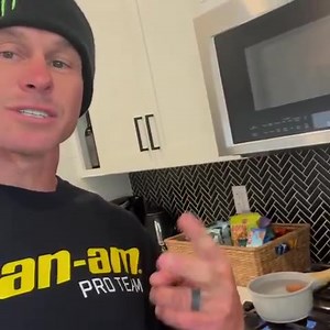 26K views · 1.5K reactions | I'm going to start sharing some more the things I do that work for me I feel like I listen to podcasts every day trying to learn from other people but I definitely have some knowledge to share myself.. I am open for comments I'll do my best to answer when I can. I feel it is best to share with you all since you take the time to click on my page. #breakfast | Brian Deegan 38 | Facebook