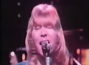 83K views · 3K reactions | Sweet - Fox On The Run | MUSIC SOUL romantic | Facebook