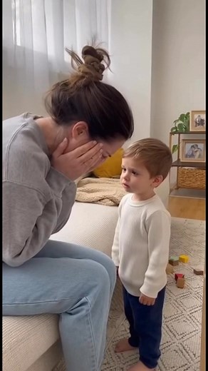 Mom… Please Cry More!” 😂 #FunnyBabyMoment #FamilyComedy #BabyReaction #MomAndBaby #CuteAndFunny #UnexpectedResponse #HilariousKids | Tiny Vibes