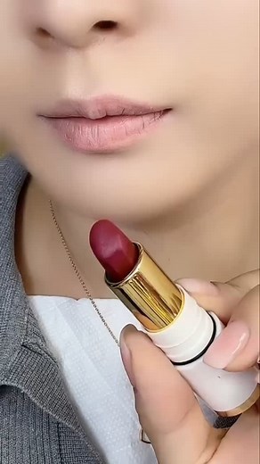 WhatsApp for order 7028027187 . . #make #makeup #makeuptutorial #lipstick #makeupideas #makeuplook #beautiful #cool #look #cute #hairstyl #sunadar #usa #america #usasareesshoppingMakeup | Arsh Kale | Facebook