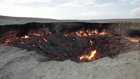 Reise zum „Tor zur Hölle“: Das Erlebnis im Darvaza-Krater