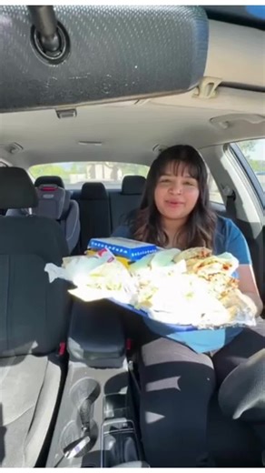 The calm ooooh before the storm. A food review turned shredded beef heist in 0.3 seconds. | Baker's Drive-Thru