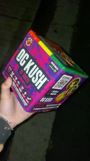 OG KUSH Red Apple Fireworks 25 shot #fireworks #pyro #firecracker #experiment #demo