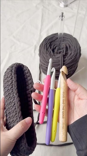 Crochet Hook Case with Explanation