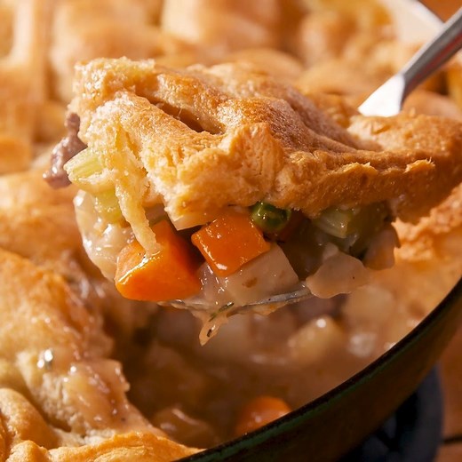 264K views · 1.1K reactions | This hearty Steak Pot Pie is the...