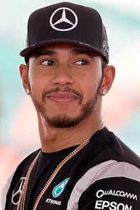Lewis Hamilton: Robbed| Girlfriend 2021| Knighted - sportsjone