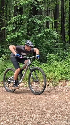 DAY 7: One pedal wheelies - just get a full rotation, that’s all we need for the next phase of practice. If you’re struggling to get this wheelie motion down, head over to my YouTube channel: there’s a full tutorial there that will guide you through all the details. #wheelie #mtb #mountainbike | Super Rider
