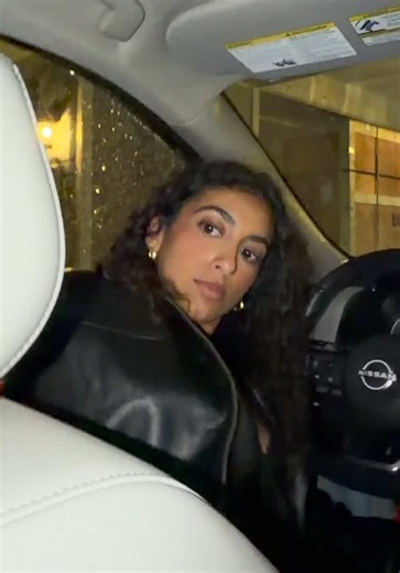 “new year same me” yk what at least he’s real 😂 #theaguilars #family #joke