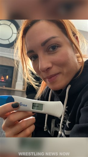 Becky Lynch Pregnant With New Baby Amid Naomi Pregnancy as Seth Rollins Celebrates #WWE #beckylynch #sethrollins #wwenews #wrestlingnews #SmackDown #Naomi #WWERaw | Wrestling News Now