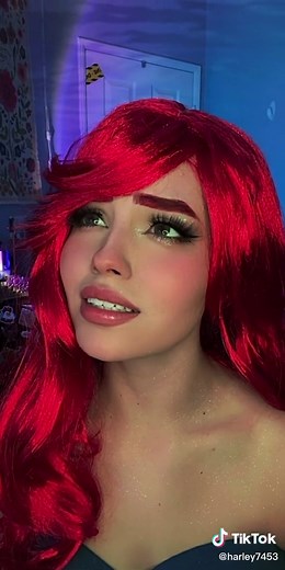 Dive into Ariel's World with this Disney Cosplay!