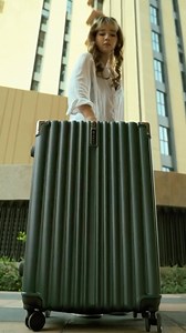 ‎حسين آبل‎ on Instagram‎: "حقائب السفر من ماركة LEVELO الكندية⠀⠀ ⠀⠀ ⠀⠀ ⠀⠀ ⠀⠀⠀⠀ ليست مجرد حقيبة، إنها رفيق سفر موثوق⠀⠀ ⠀⠀ ⠀⠀ ⠀⠀⠀⠀ ⠀⠀ ⠀⠀ ⠀⠀ ⠀⠀ باكج حقائب 3 معاً بسعر حقيبة واحدة ⠀⠀ ⠀⠀ ⠀⠀ ⠀⠀ ⠀⠀ السعر 150 الف ⠀⠀ ⠀⠀ ⠀⠀ ⠀⠀ ⠀⠀ Details about product : ⠀⠀ ⠀⠀ ⠀⠀ ⠀⠀ ⠀⠀ تحتوي على ميزان رقمي لقياس الوزن داخل الحقيبة ⠀⠀ ⠀⠀ ⠀⠀ ⠀⠀ ⠀⠀ قفل لضمان الحماية ⠀⠀ ⠀⠀ ⠀⠀ ⠀⠀ ⠀⠀ عجلات تدور 360 درجة لتعطي تحرك سلس وسهل تكون خفيفة الوزن ومصنوعة من مواد ABS عالية الجودة وتكون مقاومة للماء ايضاً تتميز بتصميم ذكي يوفر مساحة تخزي