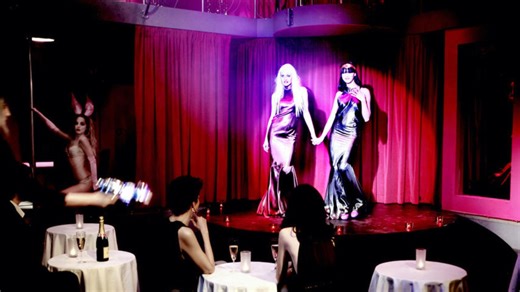 TRÁILER - X Femmes (2008)