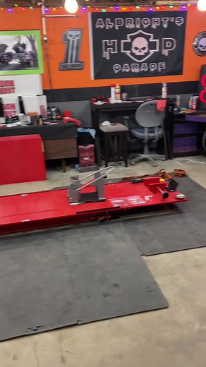 #harley #harborfreight #roadkingspecial #viclas #vicla #harleydavidson #harleylife #harleylifestyle #roadkingnation #roadking #motorcycle #fyp