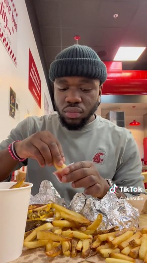 Delicious 5 Guys Grilled Cheese Burger Review