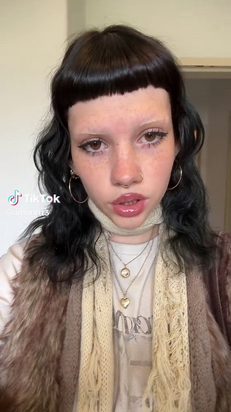 Mastering Micro Bangs: Styles and Tips for Everyone