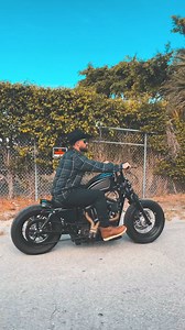 Experience the perfect blend of classic style and raw performance 🚀 🎥 by nickyboys_toyz #motorcycle #bobberbrothers #ride #custom #bobber #bobberstyle #bike #custombike #biker #chopper #motorcycles #oldschool #bikelife #bobberporn #bobberbuild | Bobber Brothers