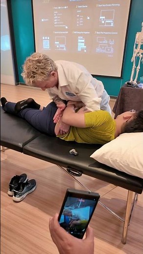 Want to learn how to Manipulate the Spine? #chiropractor #physiotherapist #osteopathy