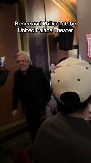 Excitement for Hamilton with Renée and Phillipa