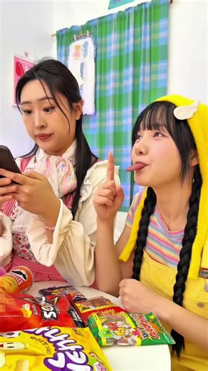 Cómicos Cortos: Humor y Entretenimiento