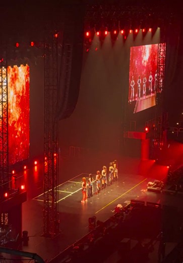 Hello Monsters Cover of Kill This Love in Taipei