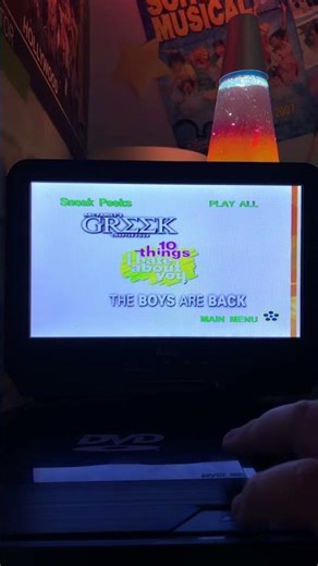 Sneak Peeks Menu from Army Wives: The Complete Third Season 2010 DVD (Disc 5)