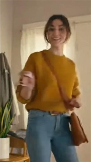 The cat's owner should take better care of it.😊