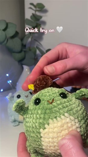 Frog tutorial on my channel :) #crochet #amigurumi #crochetpatterns #freetutorial