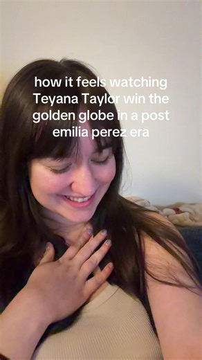 that’s MY best supporting actress #onebattleafteranother #teyanataylor #goldenglobes #pta #movie