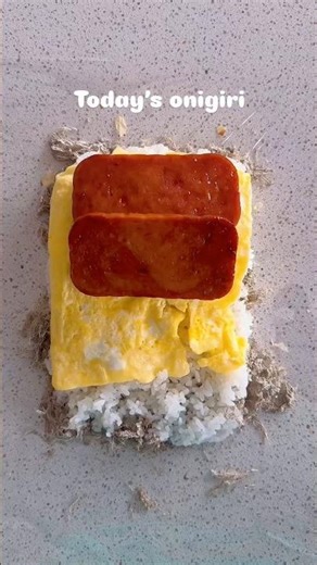 Double-Stacked SPAM & CHEESE Onigiri! 🍖🧀 NO Lunchbox Needed! #shorts #spam
