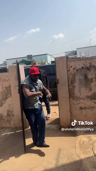 Topper Top: Discover Uncle Rich's Musical Journey