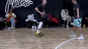 螳螂捕蝉 大丁在后