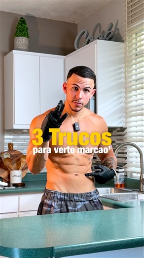 Christopher Lopez | Fitness Coach on Instagram: "Si aplicas estos 3 trucos, no dudo que en 1 mes vas a empezar a verte marcao 💪🏼 El último es el que más resultados te va a dar… y casi nadie lo está haciendo. Si no sabes qué carbohidratos comer o cómo estructurar tus comidas, ve al link en mi biografía y descarga el que dice “Empieza a Perder Grasa”. Ahí está to’ lo que necesitas pa’ empezar a ver resultados 🔥 Pero sabes qué es lo más importante? #LaDisciplina 🫵🏽 Vamo’ pal otro 🐢⚡️ Este con