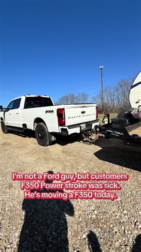 Our 24’ Deck-Over trailer is back on the road helping a customer haul an F350 today. When you need the space and capacity for the big jobs, the deck-over gets it done. 💪 Need a trailer for your next haul? Book online anytime at www.mstrailerrentals.com #TrailerRental #DeckoverTrailer #FordF350 #HaulingMadeEasy #SmallFamilyBusiness