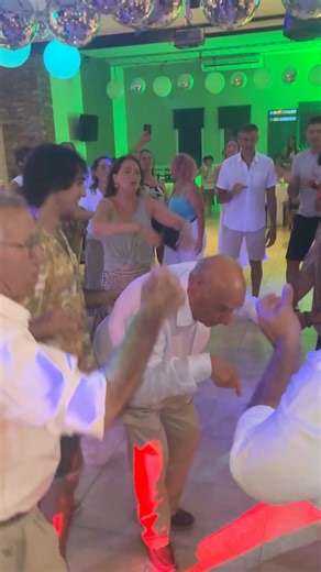 Reginella Campagnola - Show italiano en vivo - Orchestra Provenzano #folkitaliano #cantipopolari