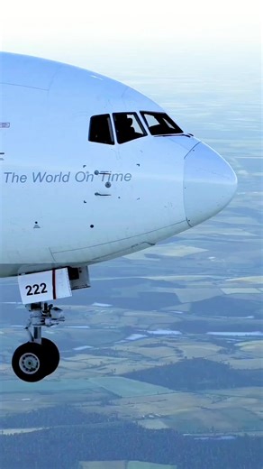 Exploring the Boeing B767 FedEx Aircraft