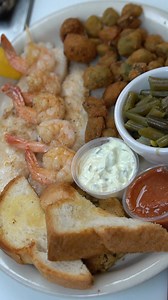Come join us, food is ready ! | Texas Tradition